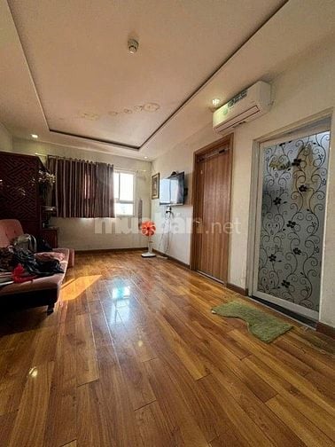 Chung cư Phú Thạnh, Nguyễn Sơn, TP: 3p ngủ, ban công, 90m2, 11tr/th