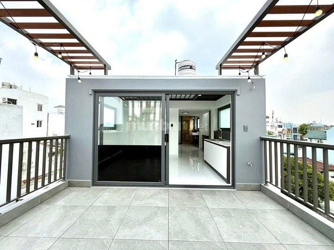 BÁN NHÀ ĐẸP THIẾT KẾ HIỆN ĐẠI XE HƠI ĐẬU ĐƯỢC TRONG NHÀ Đ.PHAN TÂY HỒ