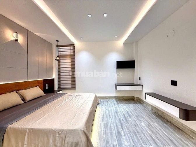 BÁN NHÀ ĐẸP THIẾT KẾ HIỆN ĐẠI XE HƠI ĐẬU ĐƯỢC TRONG NHÀ Đ.PHAN TÂY HỒ