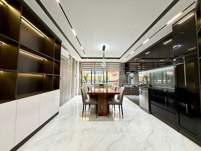 BÁN NHÀ ĐẸP THIẾT KẾ HIỆN ĐẠI XE HƠI ĐẬU ĐƯỢC TRONG NHÀ Đ.PHAN TÂY HỒ