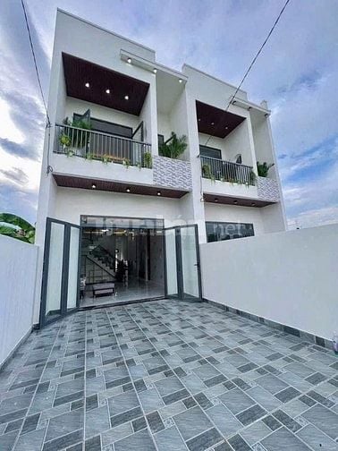 Siêu phẩm nhà nhiều tiện nghi + tặng nội thất đầy đủ + chỉ 590tr 