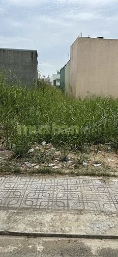 Cần bán đất  gần cầu ông nhiêu , Phường long trường Q9 TP thủ đức
