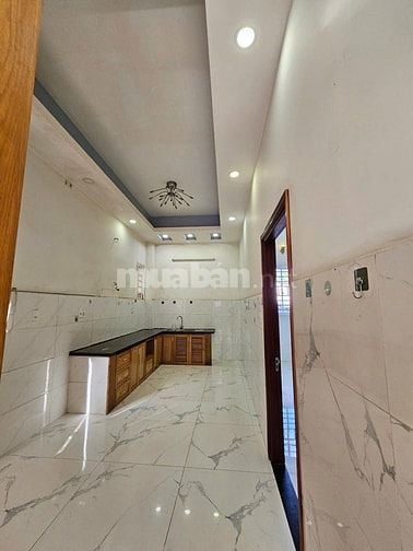 Bán NHÀ Mặt Tiền Tại Thành Phố Dĩ An