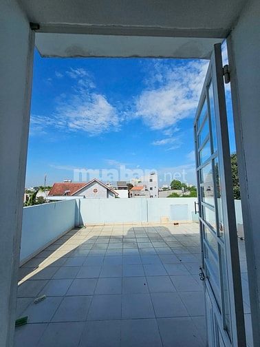 Bán NHÀ Mặt Tiền Tại Thành Phố Dĩ An