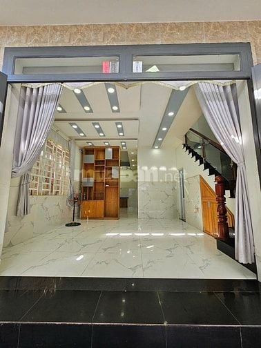 Bán NHÀ Mặt Tiền Tại Thành Phố Dĩ An