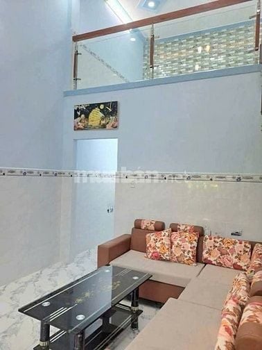 cần bán nhà 1 trệt 1 lầu còn mới 59m2 ở Tân Hiệp - Hóc Môn giá 725tr