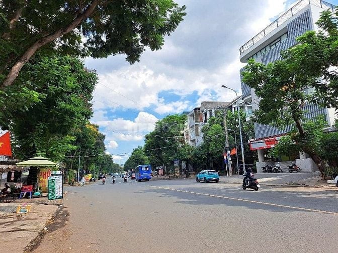  Bán đất MT  Đặng Thùy Trâm, P13, Bình Thạnh: 4,4 x 17,6m, giá 16,8tỷ