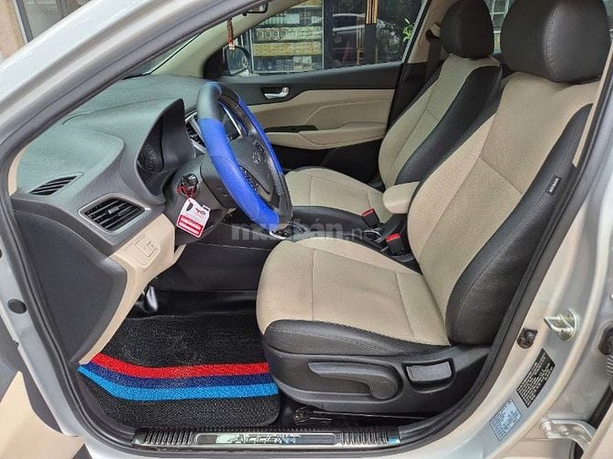 Cần bán Accent (ATH 1.4L) sx 2019AT,màu bạc,gđ sử dụng mới 98%.