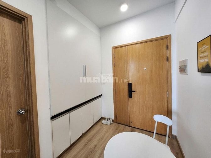 Chính chủ cho thuê officetel Charmington La Pointe 35m2, 
