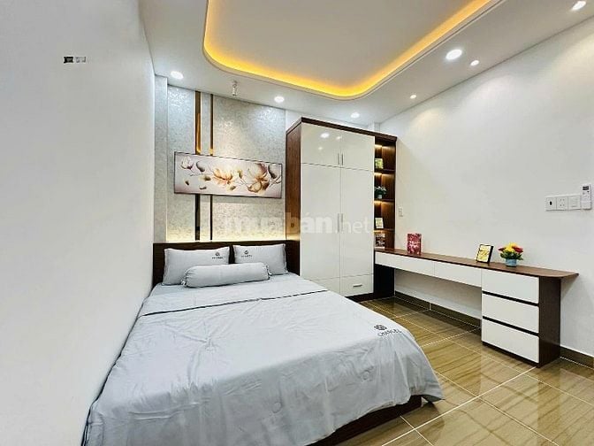 Giảm mạnh 400 triệu, bán gấp nhà Nguyễn Đình Chiểu, Phường 5, Quận 3