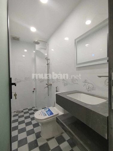 🏠 BÁN NHÀ HẺM XE HƠI ÂU DƯƠNG LÂN – NHÀ MỚI 3 TẦNG – VÀO Ở NGAY!