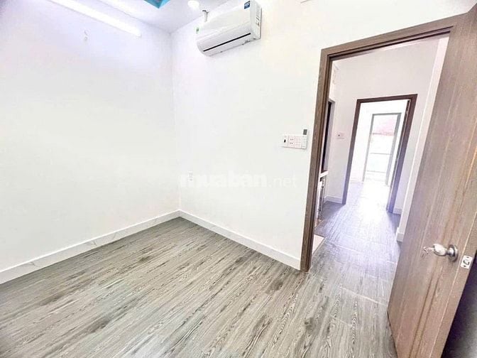 Chính Chủ bán gấp do ngộp căn nhà ở Bông Sao Q8 56m2_1 tỷ 130tr, 1T1L