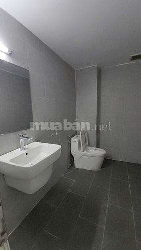 Cho thuê nhà 60m2 x 5 tầng, 2 Ô TÔ đi, vỉa hè rộng, KD tốt, 14,5 tr.