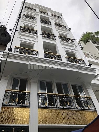 Bán nhà MT Hẻm VIP Nguyễn Trãi Hầm 8 lầu HĐT 135tr giảm sâu chỉ 40 tỷ