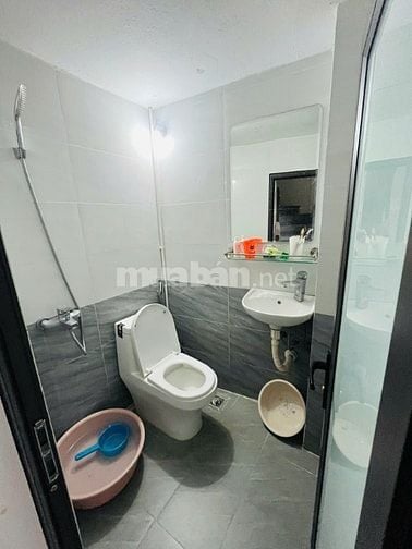 Bán nhà Trần Thái Tông Cầu Giấy 45m2, 4 tầng kiên cố sổ riêng, 7,95 tỷ