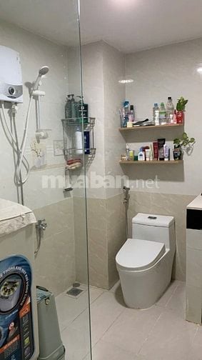 Bán căn hộ cc lý văn phức, tân định, q1, 63m2, 2pn, sh, giá 4 tỷ tl
