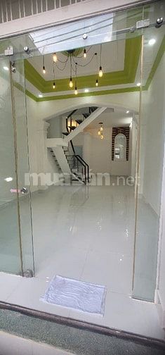 Chính chủ cho thuê nhà MT Ni Sư Huỳnh Liên,Tân Bình 4x14m trệt 3 lầu 