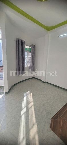 Chính chủ cho thuê nhà MT Ni Sư Huỳnh Liên,Tân Bình 4x14m trệt 3 lầu 