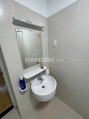 Bán căn hộ Flora Anh Đào (CH 56m2 - Tầng 8, view Landmark 81), mát mẻ,