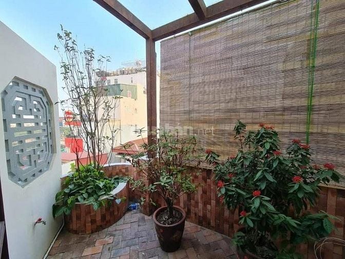 Bán Nhà Mặt Phố VIP, Hoàng Cầu, Đống Đa 216m, 9 tầng, mt10.5m, 118 tỷ