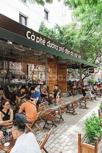 QUÁN CAFE LÔ GÓC SIÊU HIẾM GẦN VINCOM BÀ TRIỆU- ĐIỂM ĐẸP NGAY NGÃ 4