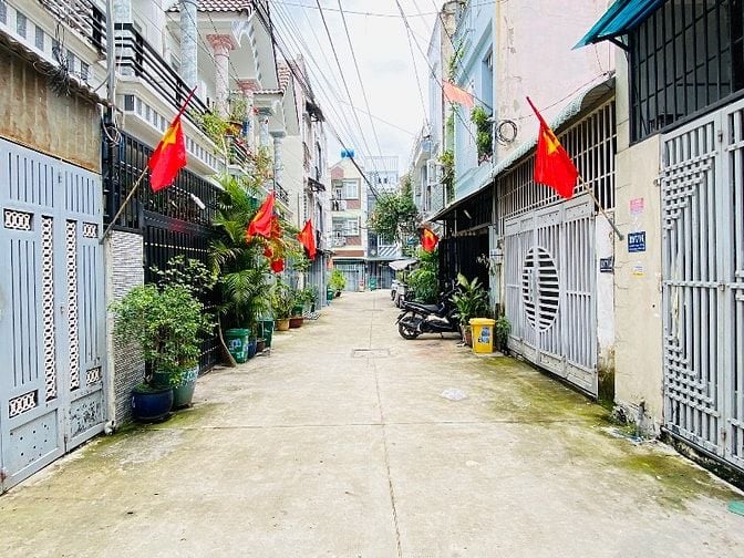 Bán nhà tx22 đúc 1 lầu Sh riêng