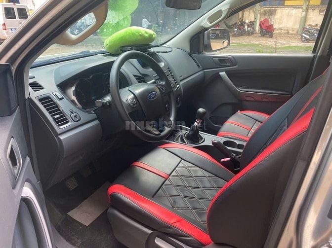 BÁN XE FORD RANGER ĐỜI 2016 XLS 2.2MT MÀU GHI XÁM