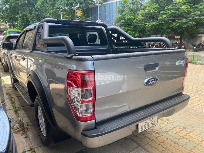 BÁN XE FORD RANGER ĐỜI 2016 XLS 2.2MT MÀU GHI XÁM