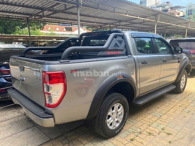 BÁN XE FORD RANGER ĐỜI 2016 XLS 2.2MT MÀU GHI XÁM