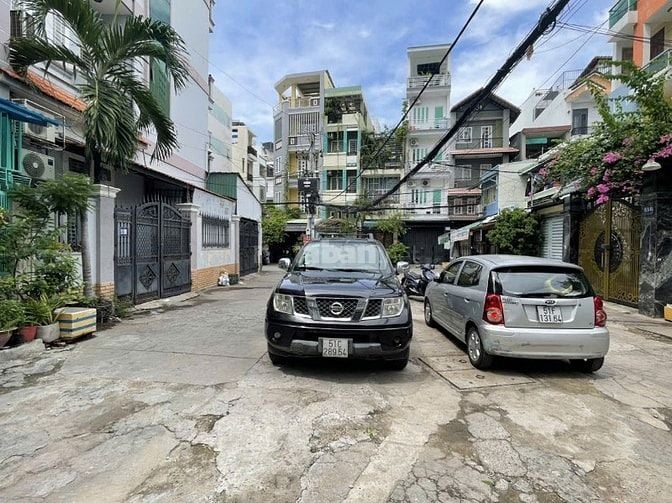 Bán nhà HXH Phan Xích Long- 6.5X25m CN 130m2- Nhà 3 tấm-CTXD 1H7T