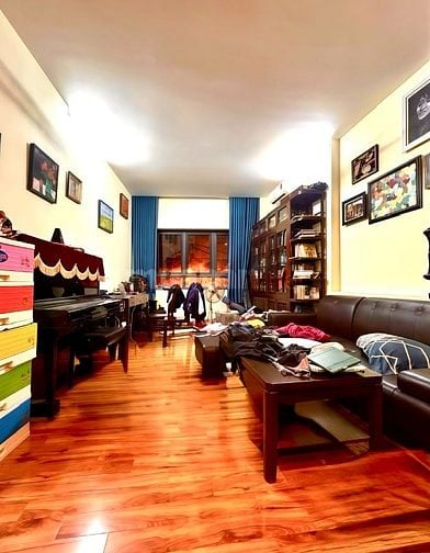 Bán nhà phố Thái Hà 69m2x5T,thang máy,10m oto đỗ, giá15.5tỷ, sát phố.