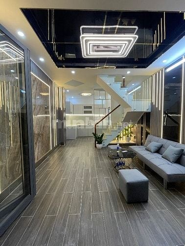 Nhà đẹp 2,25tỷ , Sát bên cầu Ông Bốn  4 phòng ngủ, 3WC