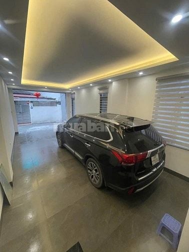 BÁN NHÀ LÔ GÓC NGỌC THỤY - 6TẦNG THANG MÁY - Ô TÔ NGỦ TRONG NHÀ 
