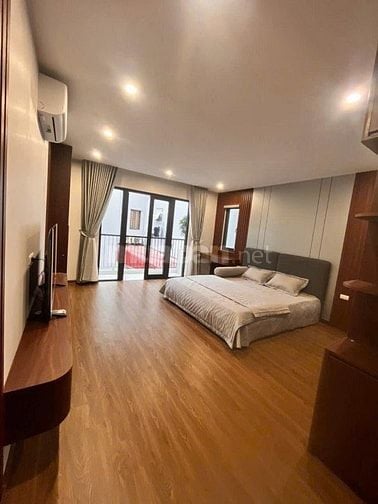 BÁN NHÀ LÔ GÓC NGỌC THỤY - 6TẦNG THANG MÁY - Ô TÔ NGỦ TRONG NHÀ 
