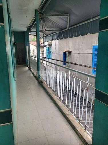 Cho thuê nhà hẻm 4m (XH) Nguyễn Tiểu La, P.8, Q.10 giá 16tr