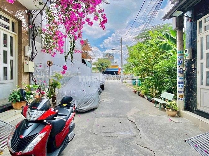 Bán nhà chợ cầu đồng tl27 đúc lửng 2 lầu