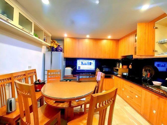 HIẾM!PHÂN LÔ TRẦN QUANG DIỆU42M2*5T,VỈA HÈ,KINH DOANH,10M RA PHỐ,17TỶ.