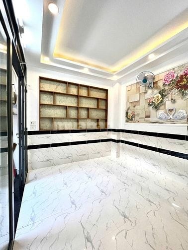 2.8 tỷ nhà shr quận 12 , 2 pn 24m2 hẻm ba gác nhà chính chủ 