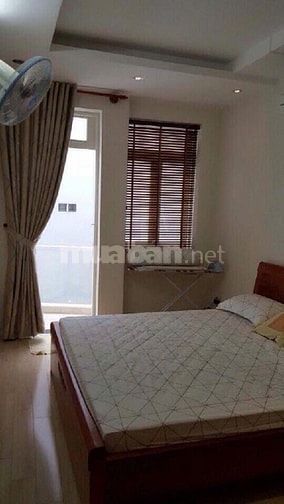NHÀ 4 TẦNG BTCT- 30M2 - BAN CÔNG SÂN TRƯỚC - DT 30M2 - GIÁ 5.7 TỶ