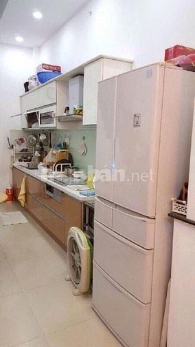 NHÀ 4 TẦNG BTCT- 30M2 - BAN CÔNG SÂN TRƯỚC - DT 30M2 - GIÁ 5.7 TỶ