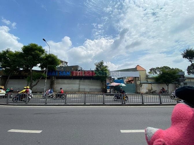 Cho thuê mặt bằng Góc 2 mặt tiền 178 Nguyễn Oanh, Gò Vấp-DT:1.300m2