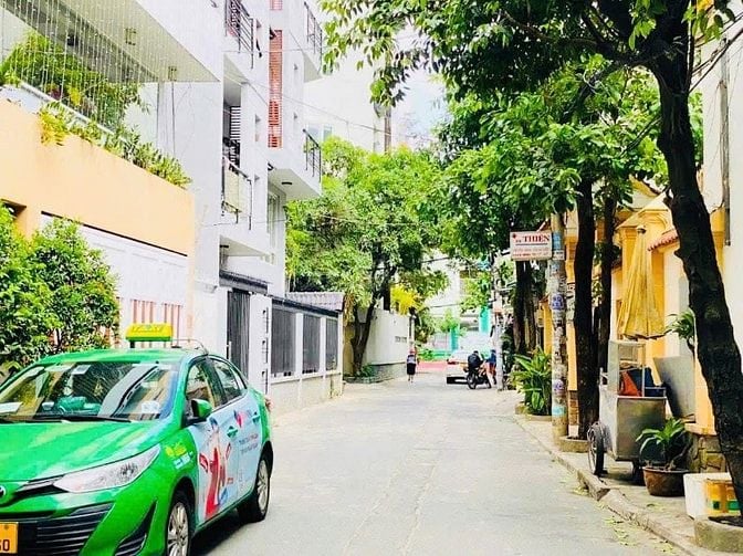 Bán nhà rộng hẻm xe hơi (6x25) 904 NGUYỄN KIỆM p3 Gò Vấp Bệnh viện 175
