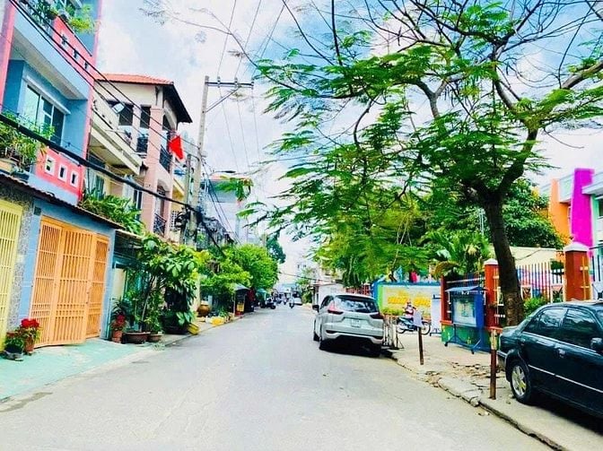 Bán nhà rộng hẻm xe hơi (6x25) 904 NGUYỄN KIỆM p3 Gò Vấp Bệnh viện 175