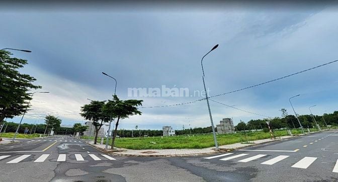 Cần bán gấp 2 nền dự án Tân Lập Bình Dương. Ngay Vsip 3 70m2/2.890 tỷ