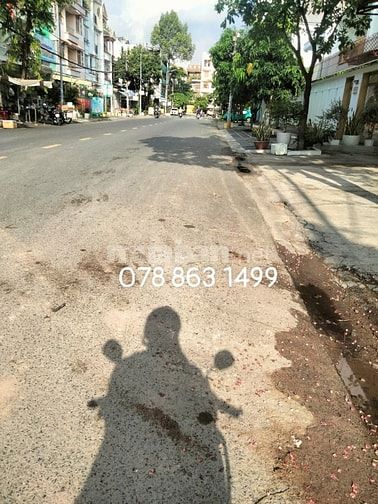 CHÚ TRÍ BÁN NHÀ 1 TRỆT 1 LẦU KINH DOANH LÀM ĐẸP CHỢ BÌNH CHÁNH 620TR