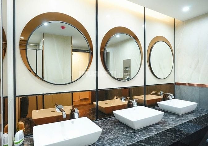 Cho thuê sàn văn phòng hạng A 158m2 tòa Vinaconex Diamond Tower