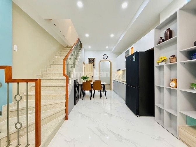 CHÍNH CHỦ BÁN NHÀ LÊ ĐỨC THỌ 1LẦU 3PN HẺM XE HƠI NHÀ ĐẸP GIÁ MỀM