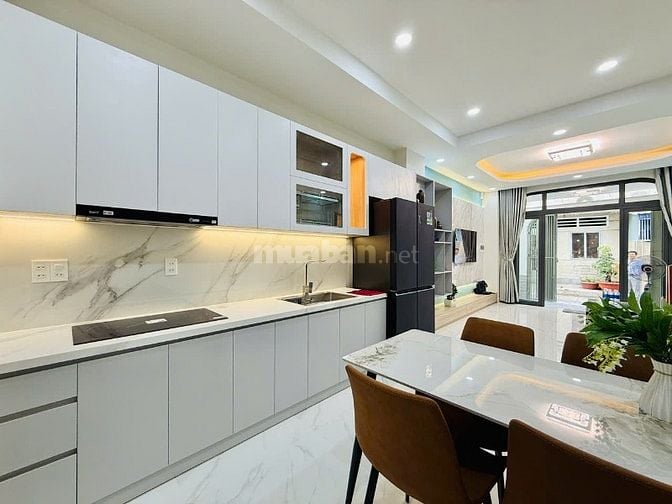 CHÍNH CHỦ BÁN NHÀ LÊ ĐỨC THỌ 1LẦU 3PN HẺM XE HƠI NHÀ ĐẸP GIÁ MỀM