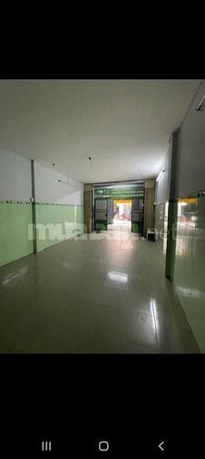 Nhà đường xe hơi lo V Nguyễn thị tan dt: 4m x 12m, lung 