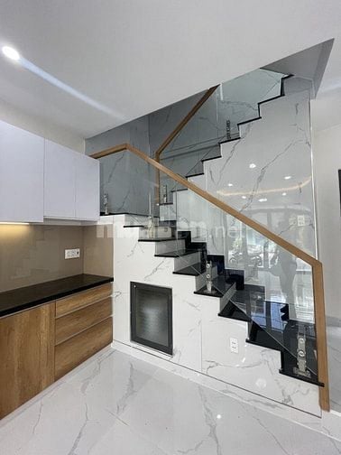 🔥 BÁN NHÀ MẶT TIỀN ĐƯỜNG 8M –HIẾM CÓ TẠI TRUNG TÂM QUẬN 8